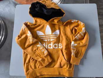 Sweat adidas