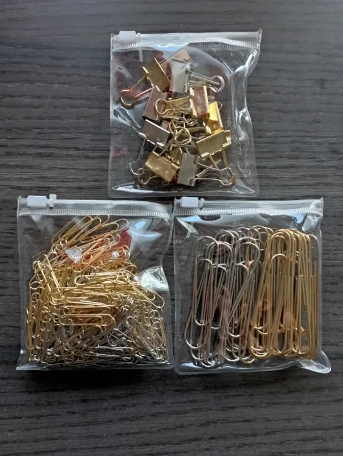 Lot accessoires papeterie.