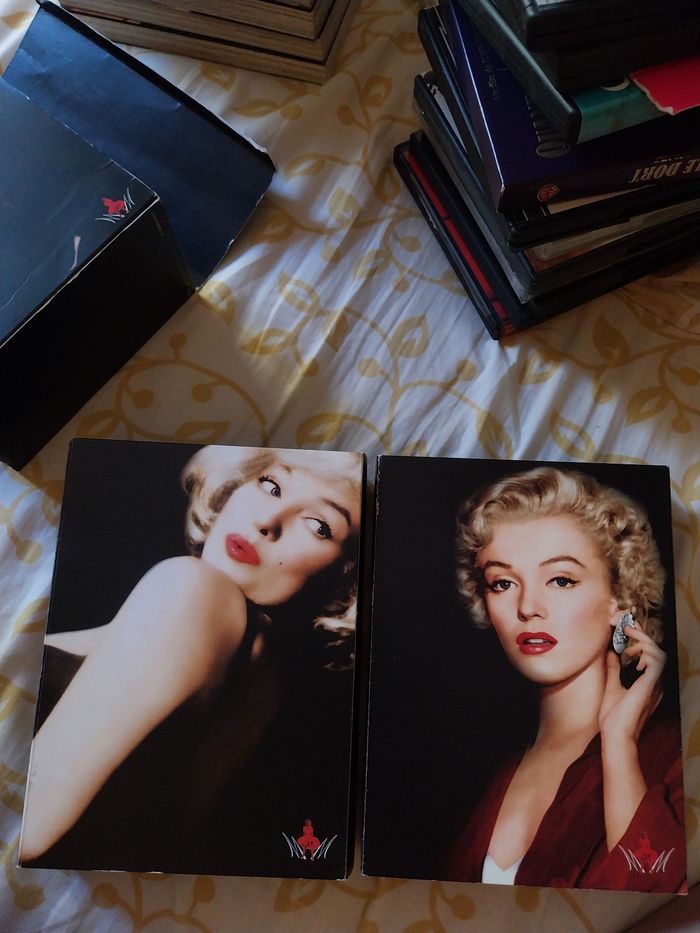 Deux Coffrets 13 DVDs Marilyn Monroe The Diamond Collection - photo numéro 4