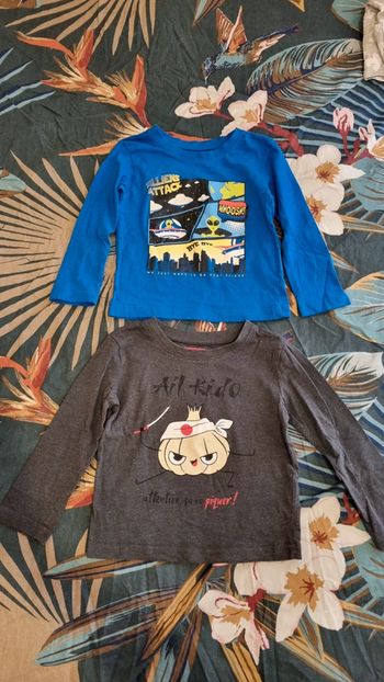 Lot 2 pulls fins 3 ans 98cm