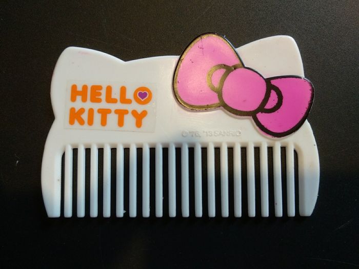 Peigne Hello Kitty