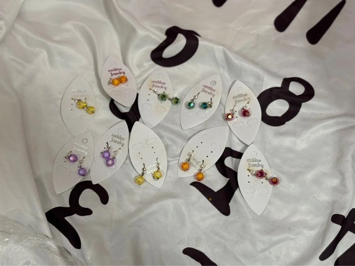 Lot de 10 paires de boucles d’oreilles femme - photo numéro 2