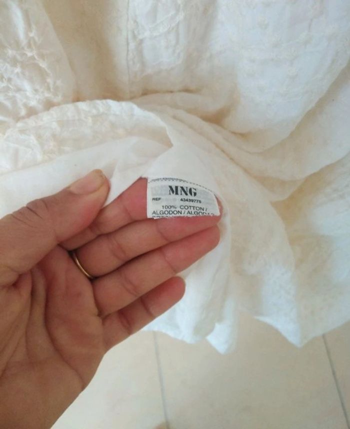 Robe d'été brodé t.M Mango 🤍🌼 - photo numéro 7