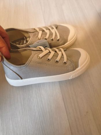 chaussures okaidi neuves t 29