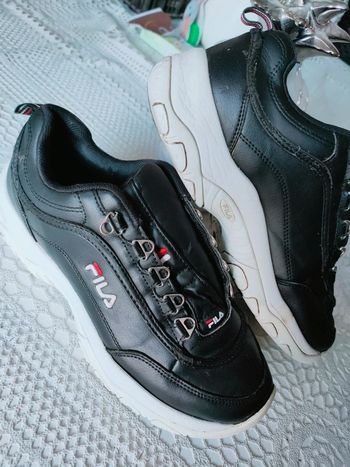 Basket fila strada pointure 39