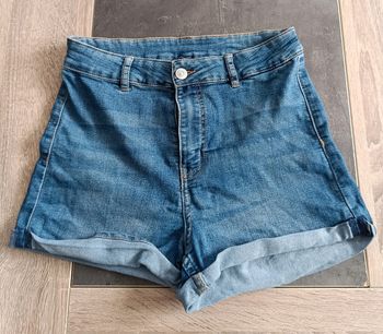 Short en jean taille 36/S