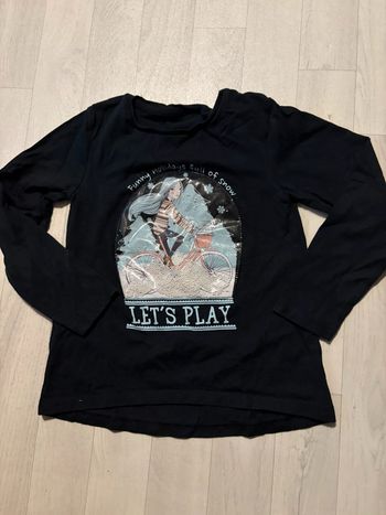 T-shirt 5/6 ans plus d’étiquette bleu marine manches longues