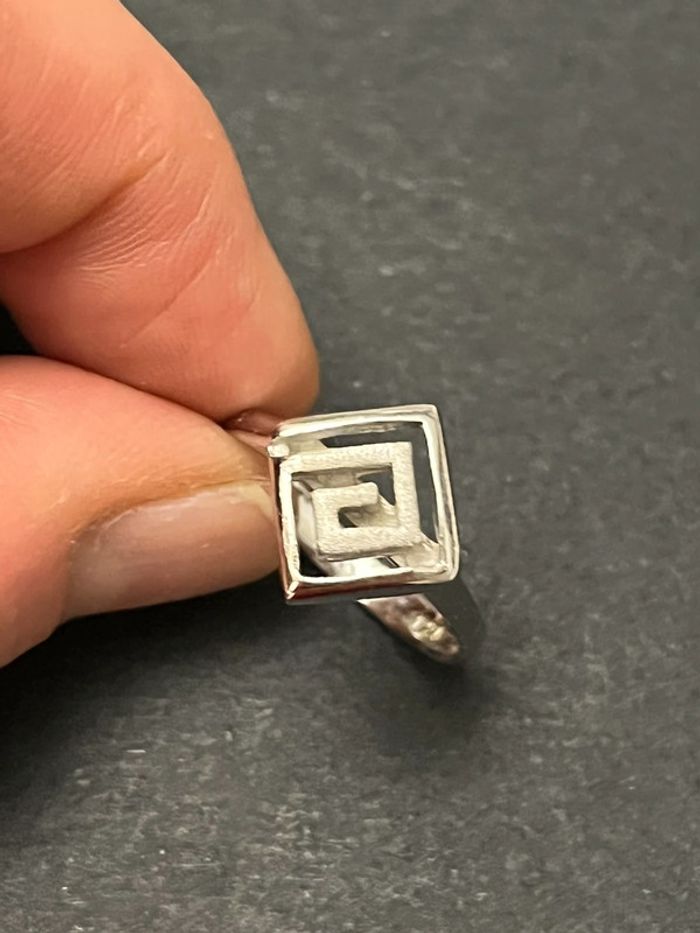 Jolie bague en argent massif T. 58 femme TBE - photo numéro 4