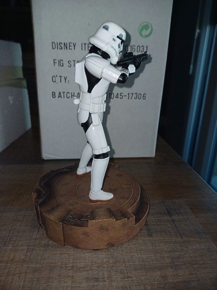 Figurine Disney starwars Stormtrooper - photo numéro 4