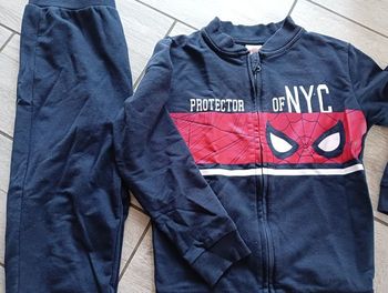 Survêtement 7 ans spiderman