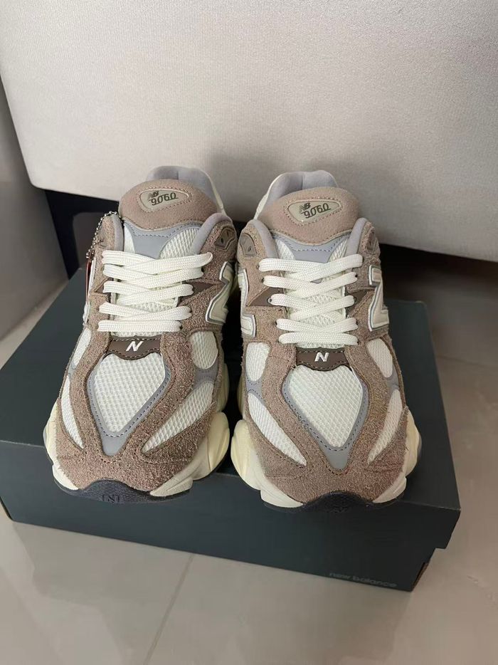 New Balance 9060 Kaki 39.5 - photo numéro 2