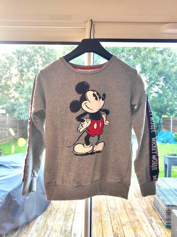 Pull Mickey mouse Disney sweat Taille S