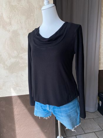 Pull noir léger col bénitié 38/40