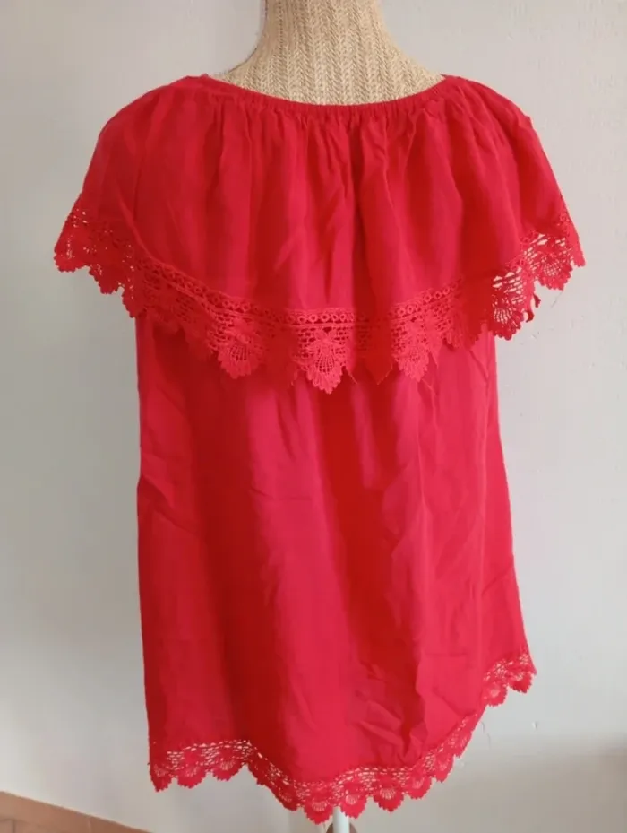 Tunique haut rouge épaules tombant taille L world fashion - photo numéro 3
