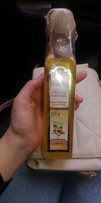 Huile d'argan pour visage cheveux et corps c'est juste incroyable