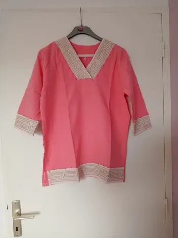 Originale tunique rose type Sahara