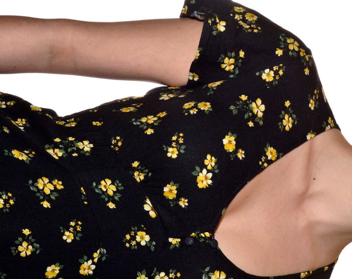 robe d'été courte taille S noire motif floral jaune manches courtes col rond - photo numéro 6
