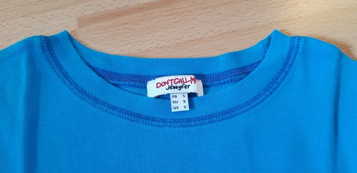 Tee-shirt taille S bleu roi Neuf - photo numéro 3