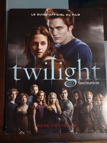 Twilight fascination- le guide officiel du film