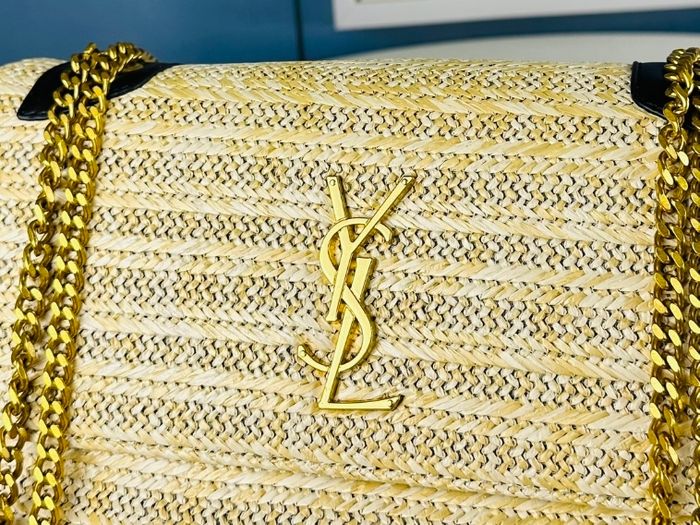 Yves Saint Laurent  962389 - photo numéro 5