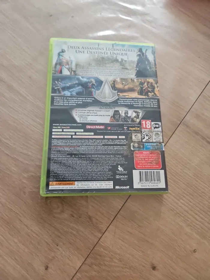 assasin's creed revelations édition speciale xbox 360 - photo numéro 4