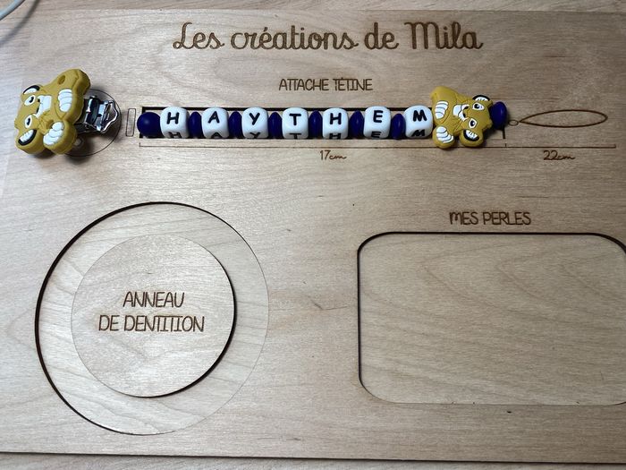 Attache tétine