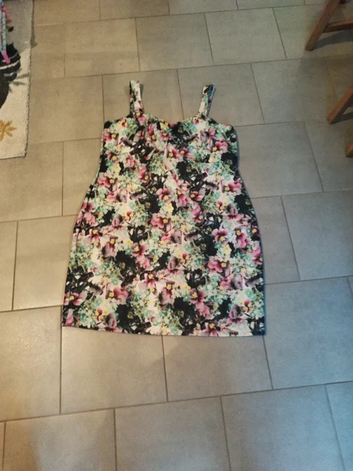 Robe fleurie 52
