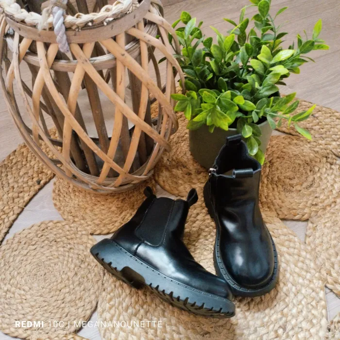 🖤 Bottines Noires – Pointure 27 – Boutique Indépendante – Très Bon État