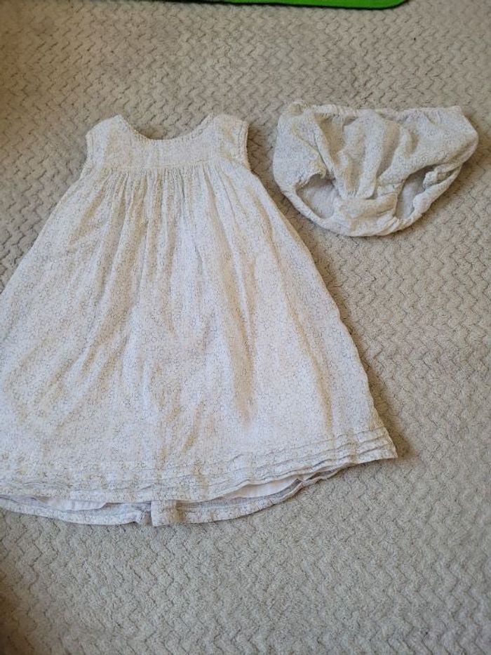 Robe et bloomer