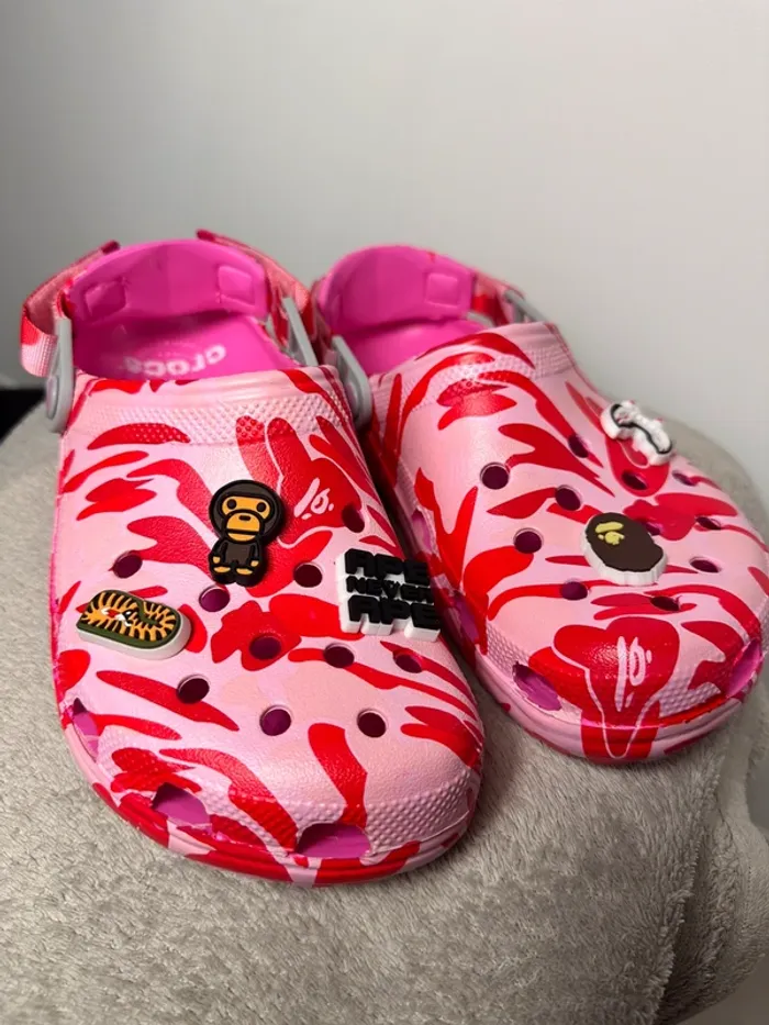 Crocs Bape a bathing ape roses 40