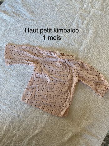 1 mois haut petit kimbaloo
