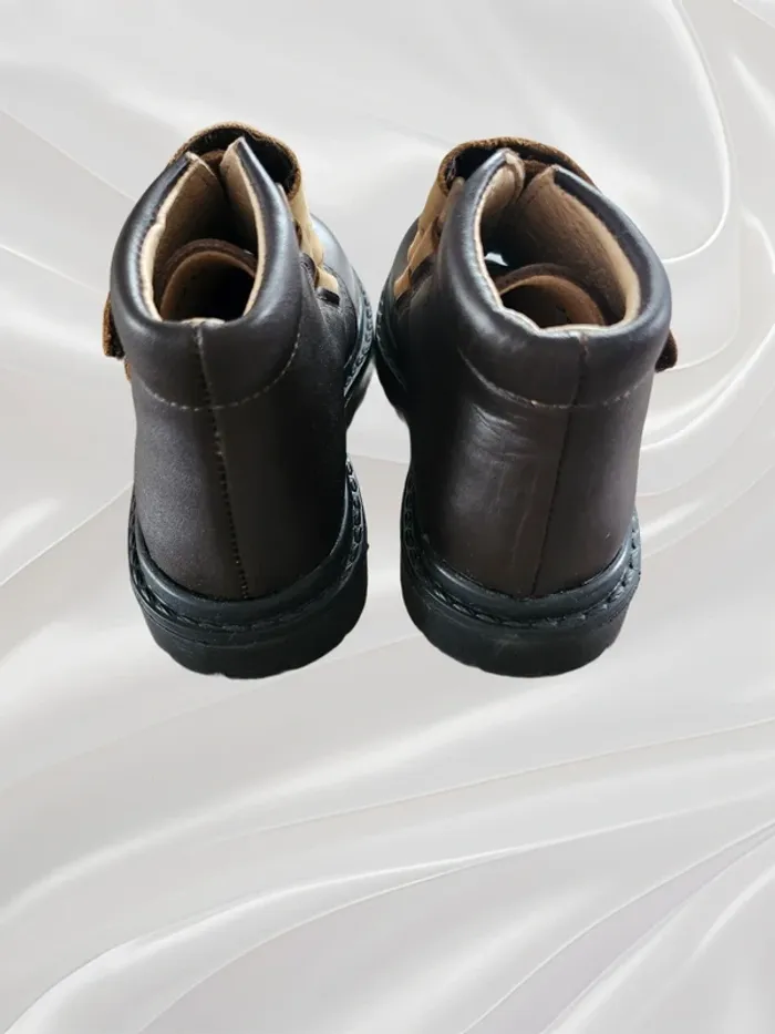 Bottines à scratch garçon pointure 25 - photo numéro 2