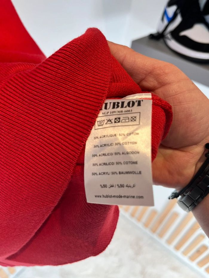 Pull fin Hublot femme-col en V-taille L - logo brodé- couleur rouge - photo numéro 8