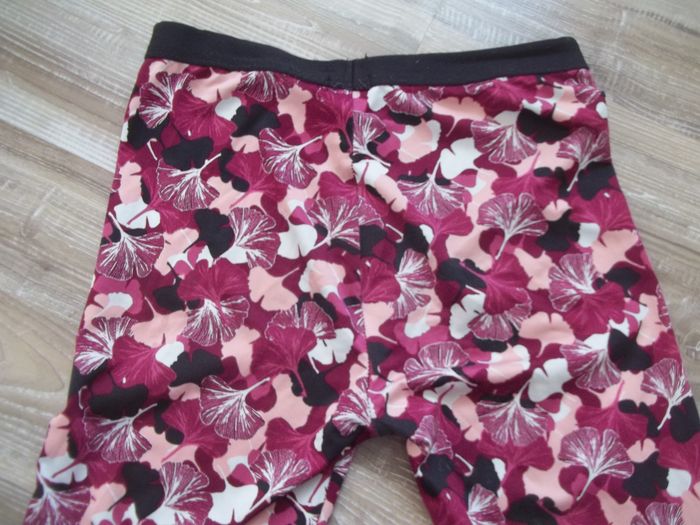 Legging de sport feuillages roses Gémo 12 ans - photo numéro 4