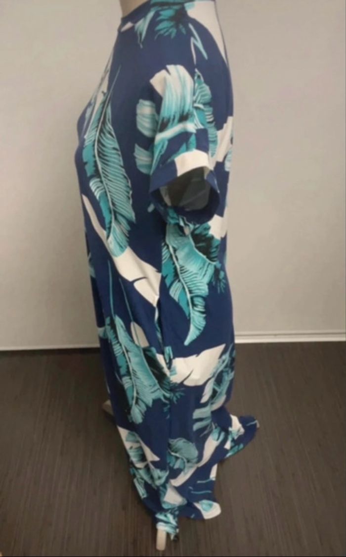 Neuve avec étiquette - Auselily - Robe longue fleurie - Taille M - Bleu Marine & Turquoise - photo numéro 5