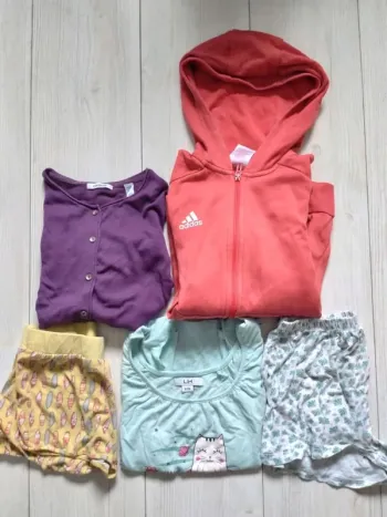 Lot vêtements fille 8-10 ans