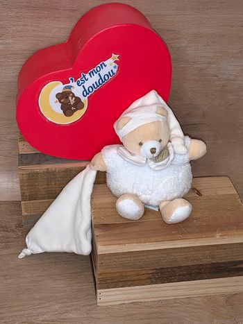 DDC142 doudou et compagnie ours papou