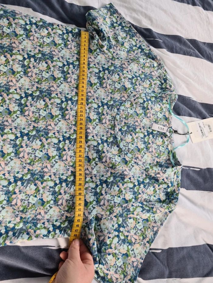 🌸 T-shirt floral CISO - Neuf avec étiquette 🌸 - photo numéro 7