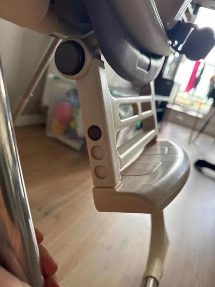 Chaise haute bébé pliable - photo numéro 9