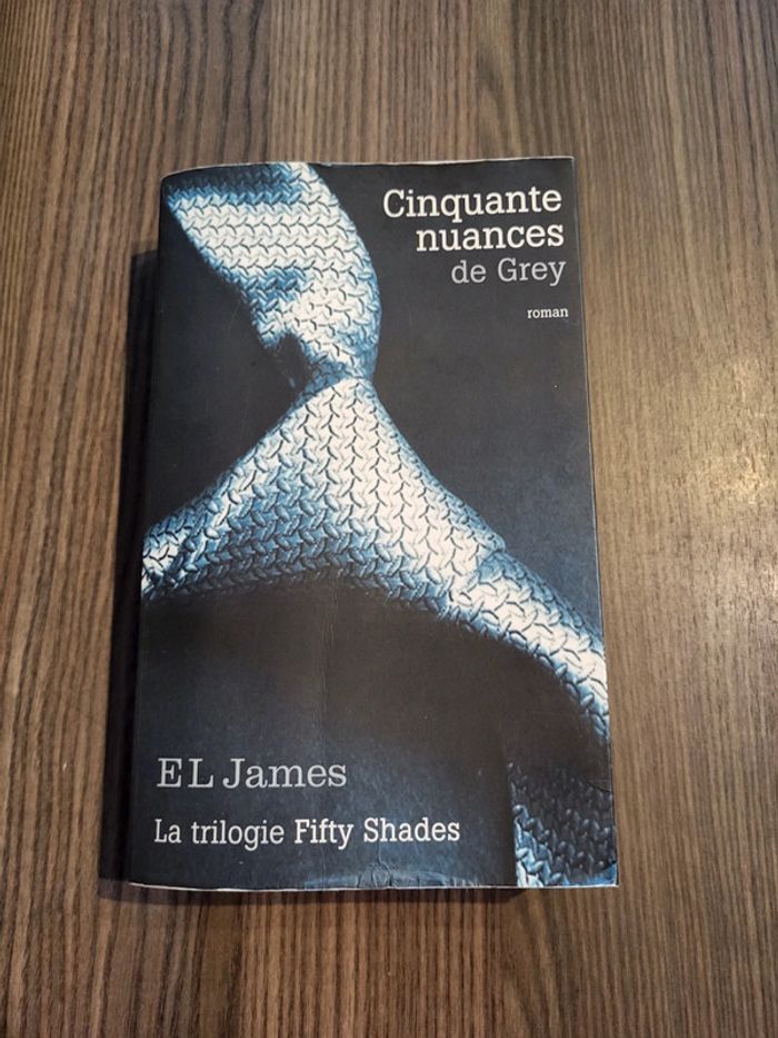 Livre cinquante nuances de grey