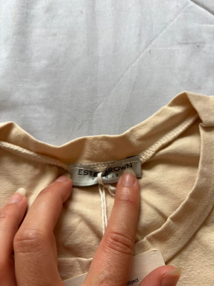 T-shirt femme beige motif arty œil bouche neuf taille unique Estee Brown Paris - photo numéro 6