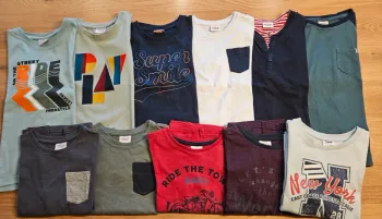 Lot de 11 t-shirts manches longues, taille 4 ans, Tape-à-l'oeil