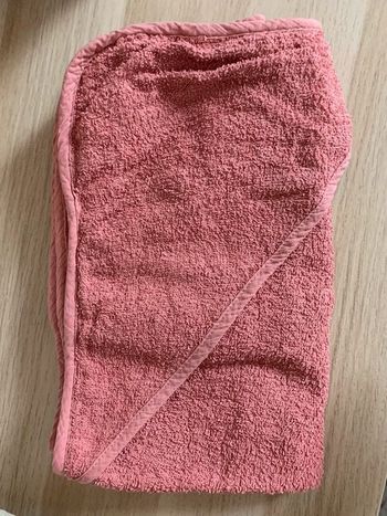 Cape de bain personnalisable rose neuve cadeau naissance personnalisée