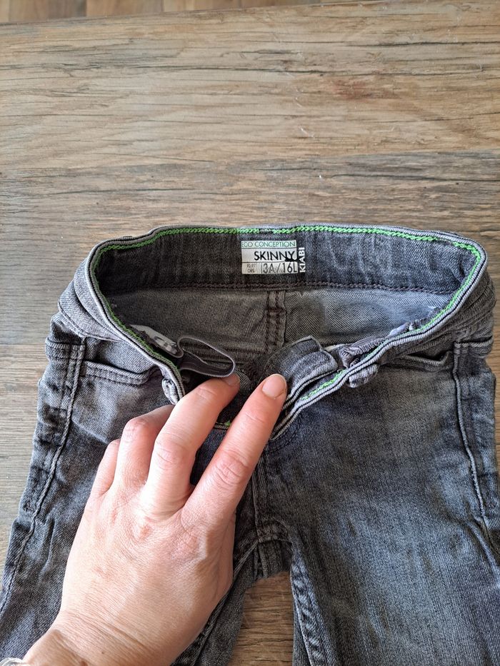 Lot de 3 pantalons garçon taille 3 ans - photo numéro 7