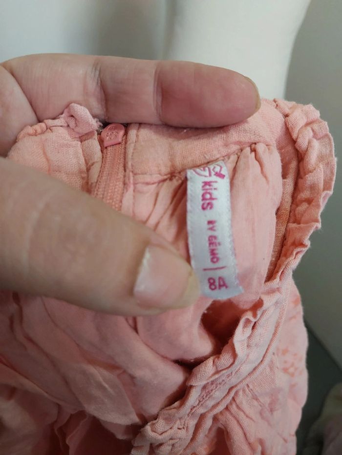 Jupe légère rose pâle Gemo – motifs étoiles – 8 ans - photo numéro 3