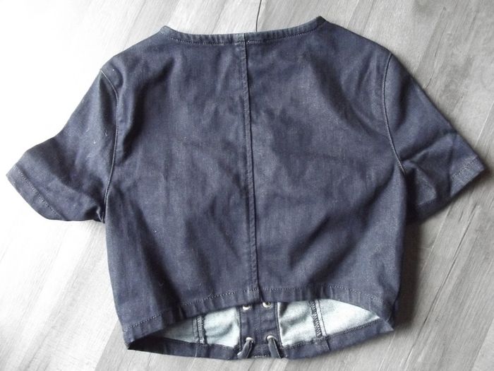 top court guess xs / 34 crop top - photo numéro 3