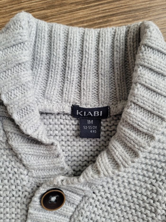 NEUF Gilet épais kiabi 1 mois - photo numéro 3