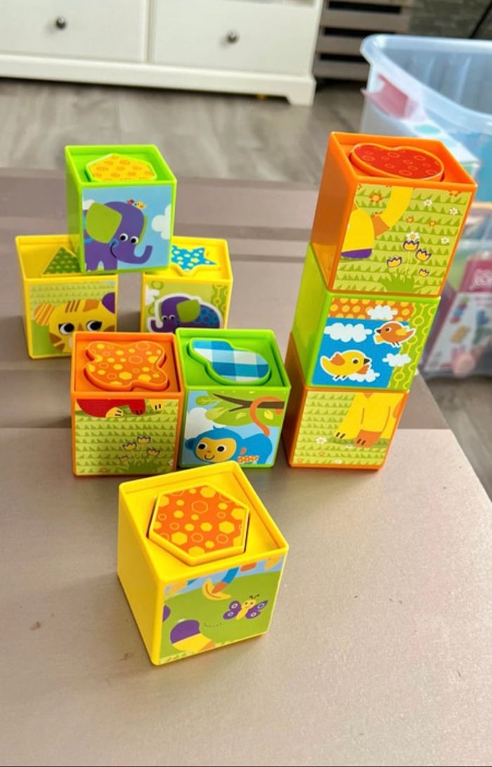 Cubes empilables pour bébé - photo numéro 2