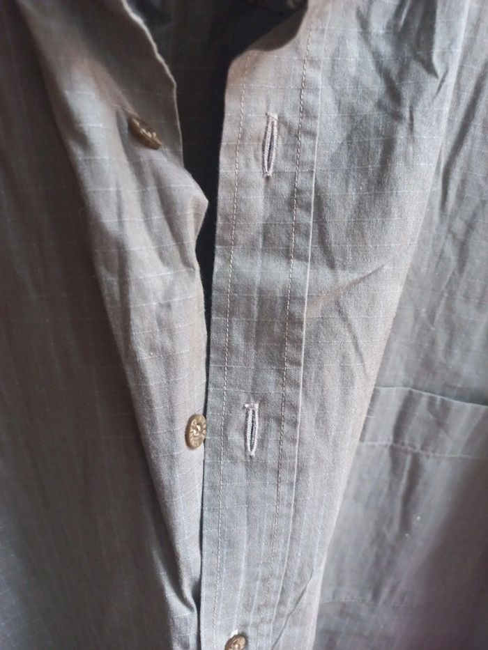 Magnifique chemise kaki tout âge ou sur chemise 42 - photo numéro 2