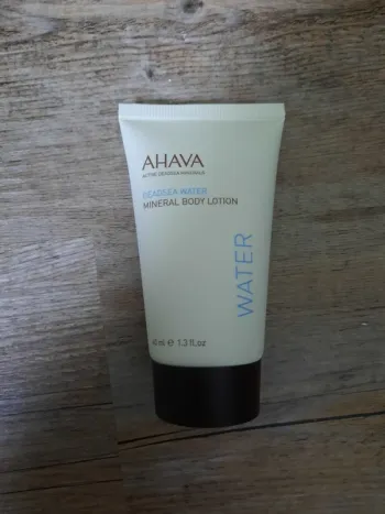 Lait minéral pour le corps - Ahava _ 40 ml.
